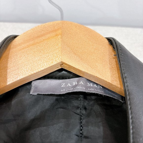 90% NEW ZARA LEATHER JACKET, MENS SIZE M - Picture 13 of 13